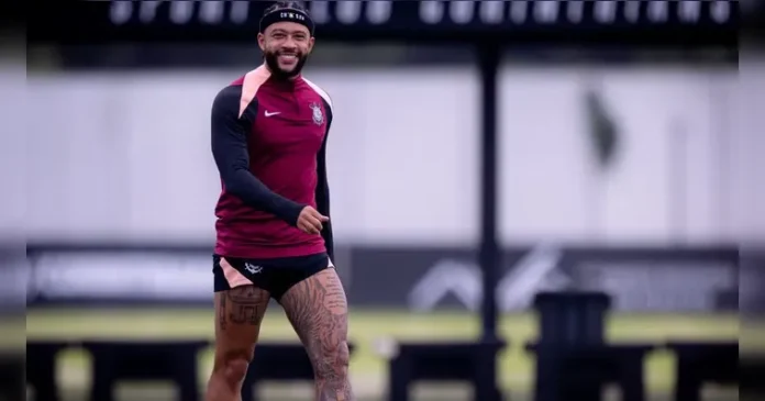 Corinthians confirma saída de Memphis Depay por motivos financeiros