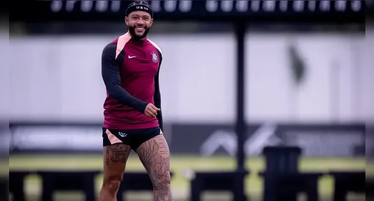 Corinthians confirma saída de Memphis Depay por motivos financeiros