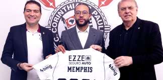 Depay renova com o Corinthians e volta aos treinos para a Libertadores