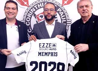 Depay renova com o Corinthians e volta aos treinos para a Libertadores