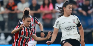 São Paulo vence Corinthians e se aproxima do título do Brasileirão Feminino