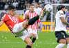 Depay perde pênalti no fim e Corinthians cai da Libertadores