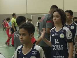Justiça determina que menina dispute campeonato de futsal com meninos