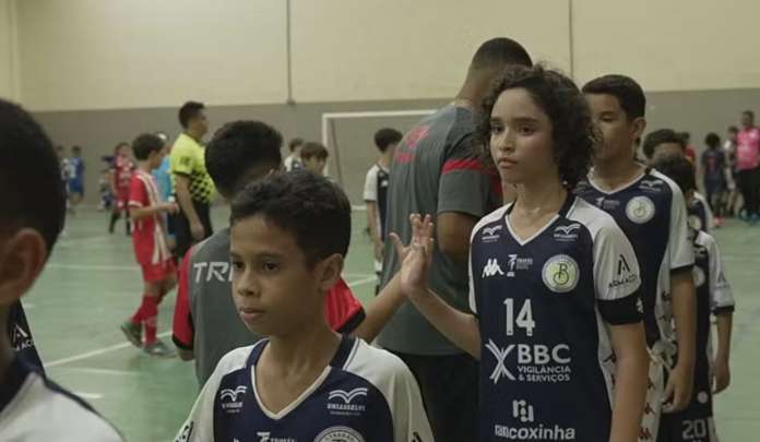 Justiça determina que menina dispute campeonato de futsal com meninos