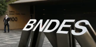 BNDES nega crédito para clubes após fim das bets; entenda