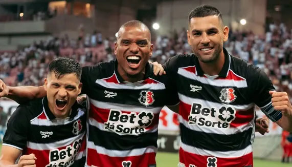 Santa Cruz vence o Floresta e fica um empate da Série B
