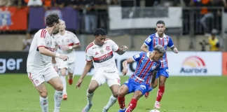 Flamengo vence o Bahia por 3 a 0 e mantém liderança isolada na Série A