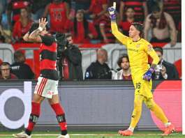 Estudiantes elimina Flamengo e decide Libertadores com Palmeiras